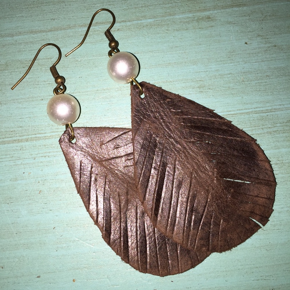 Boujee Cowgirl Leather Feather Dangle Earrings